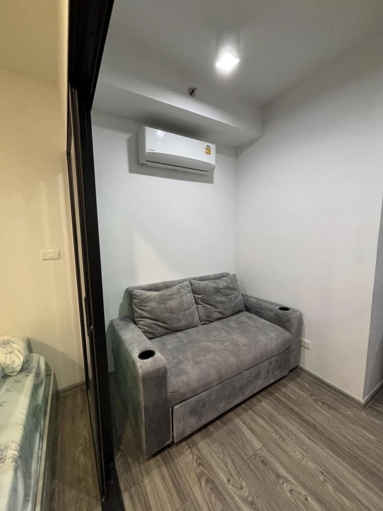 For sale, for rent Rich Park Terminal Phahon Yothin 59, bright and comfortable room, with electrical appliances, city view, reserve now!