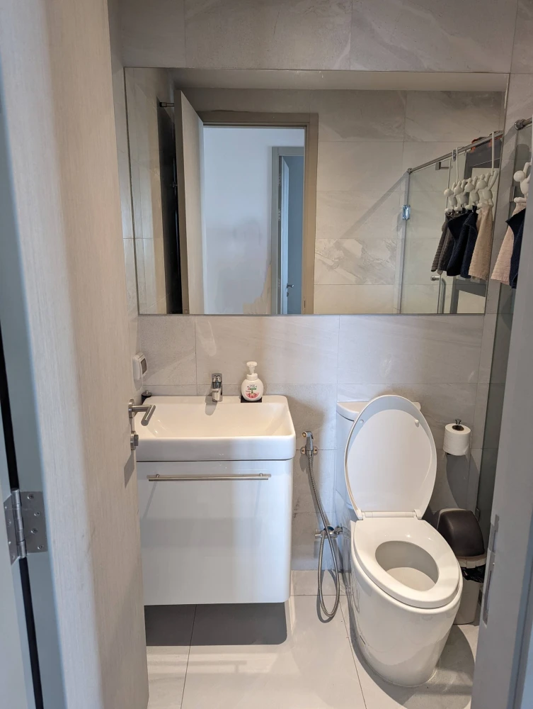 For sale or rent: Rhythm Ekkamai, 70 sq m unit, fully furnished (10th floor). Don't miss out!