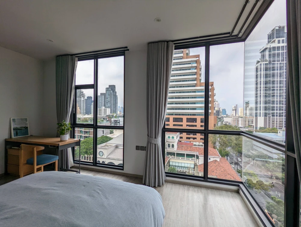 For sale or rent: Rhythm Ekkamai, 70 sq m unit, fully furnished (10th floor). Don't miss out!