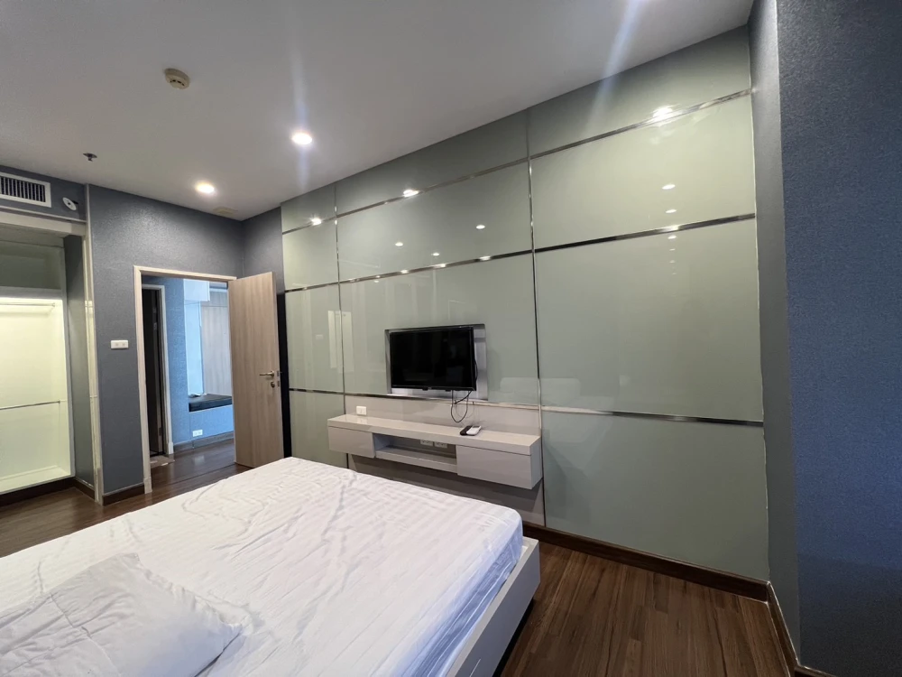 Sell Rent Supalai Lite Sathorn Charoenrat Fully furnished with high view, room is not hot, book now