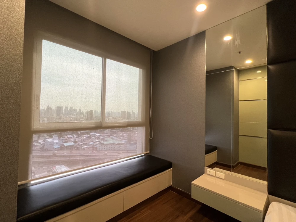 Sell Rent Supalai Lite Sathorn Charoenrat Fully furnished with high view, room is not hot, book now