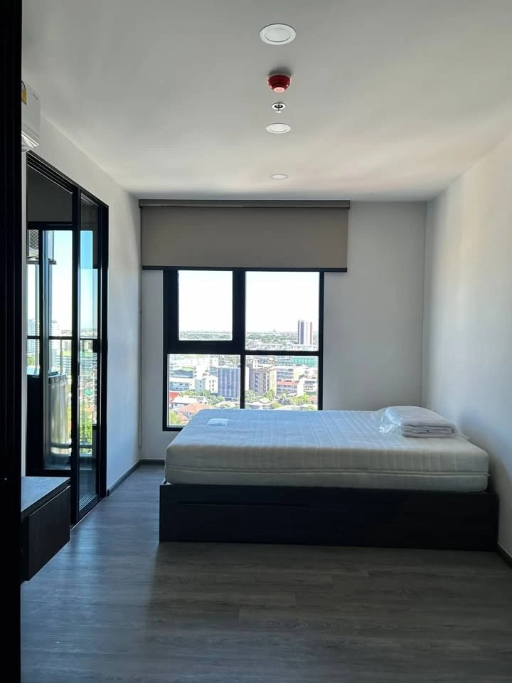 For sale, for rent, Origin Plug & Play Lat Phrao Interchange, beautiful city view, complete electrical appliances, reserve now