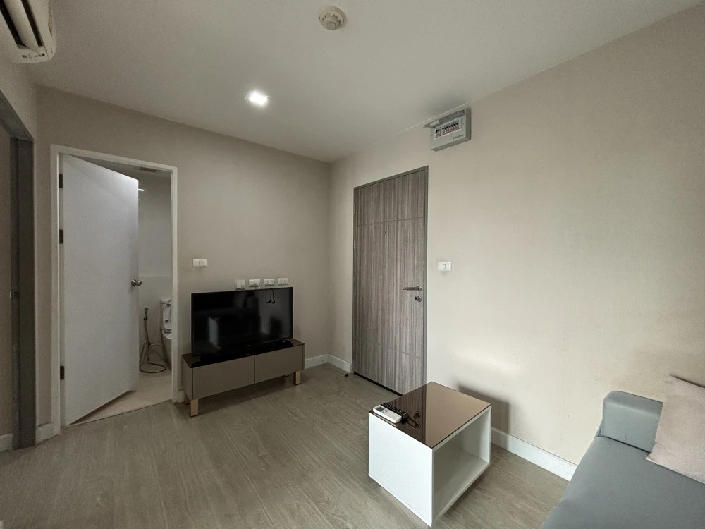 Selling Rental Metro Luxe Ratchada, a separate room Full facilities, good price, hurry up to reserve.