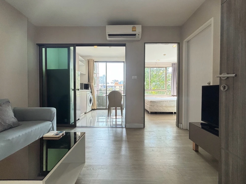 Selling Rental Metro Luxe Ratchada, a separate room Full facilities, good price, hurry up to reserve.