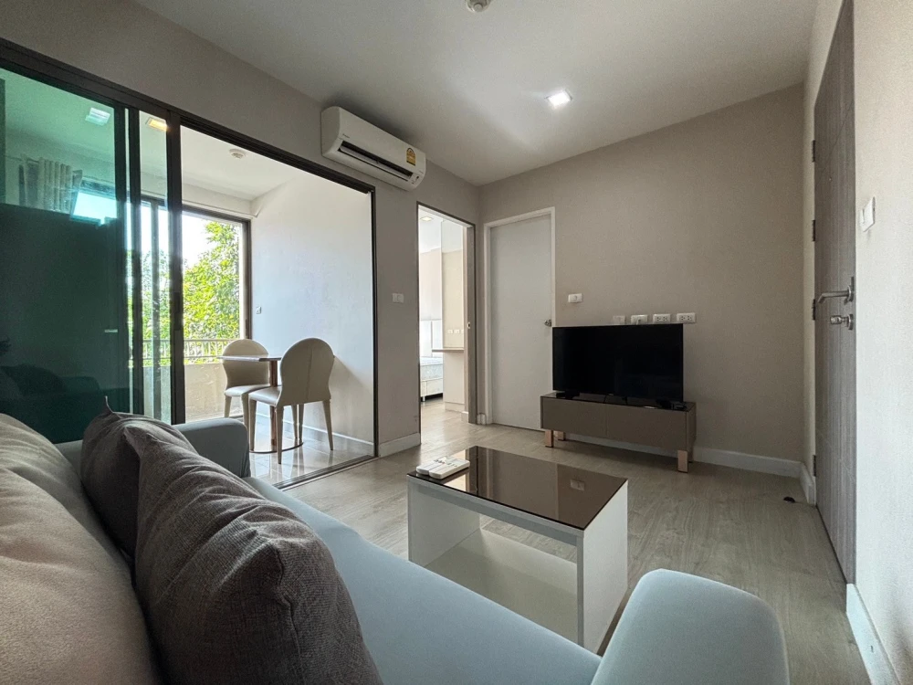 Selling Rental Metro Luxe Ratchada, a separate room Full facilities, good price, hurry up to reserve.