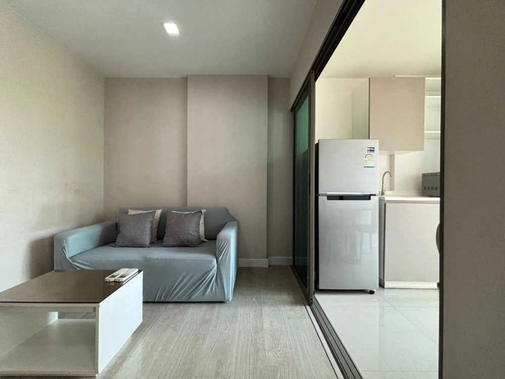 Selling Rental Metro Luxe Ratchada, a separate room Full facilities, good price, hurry up to reserve.
