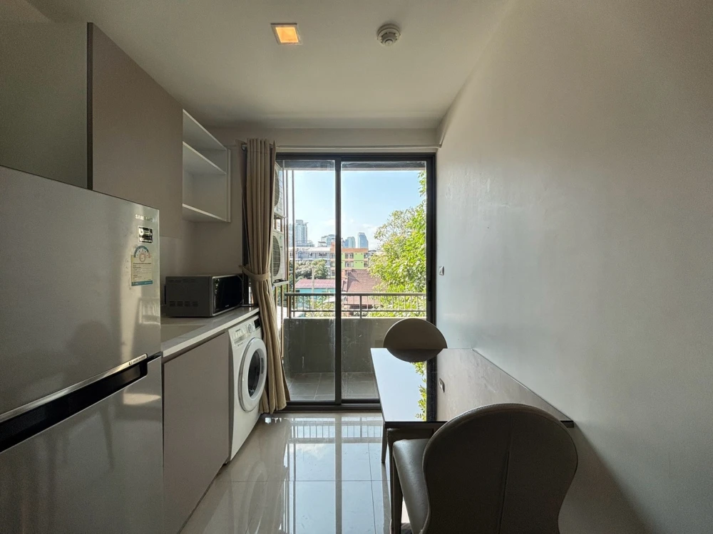 Selling Rental Metro Luxe Ratchada, a separate room Full facilities, good price, hurry up to reserve.