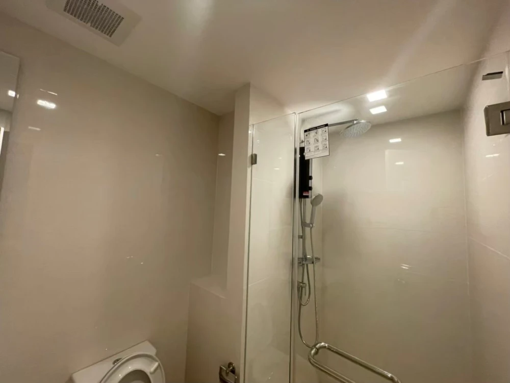 Condo for sale and rent, Metrolux Ratchada, nice room, full facilities, hurry up and reserve it now.