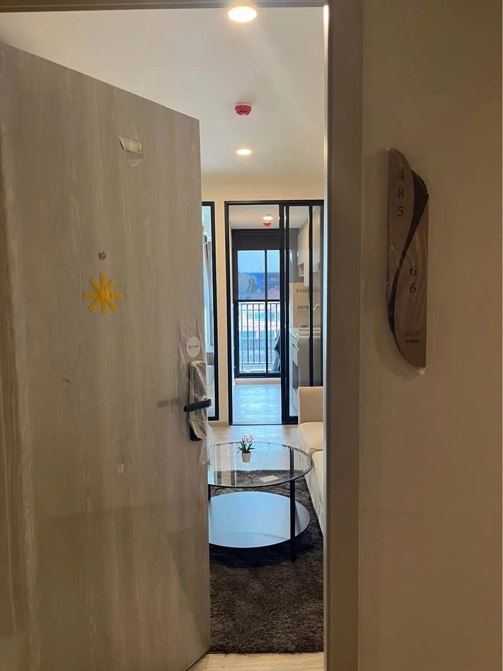 Down payment for sale, So Origin Phahon 69 Station, 5th floor, good project, nice location, hurry to reserve and own it.