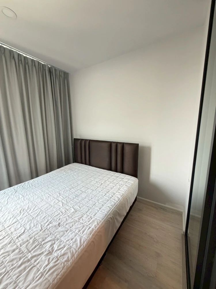For sale: Cielo Sri Pathum, 6th floor. Good height, fully furnished as shown in the pictures. Just bring your personal belongings and move in!