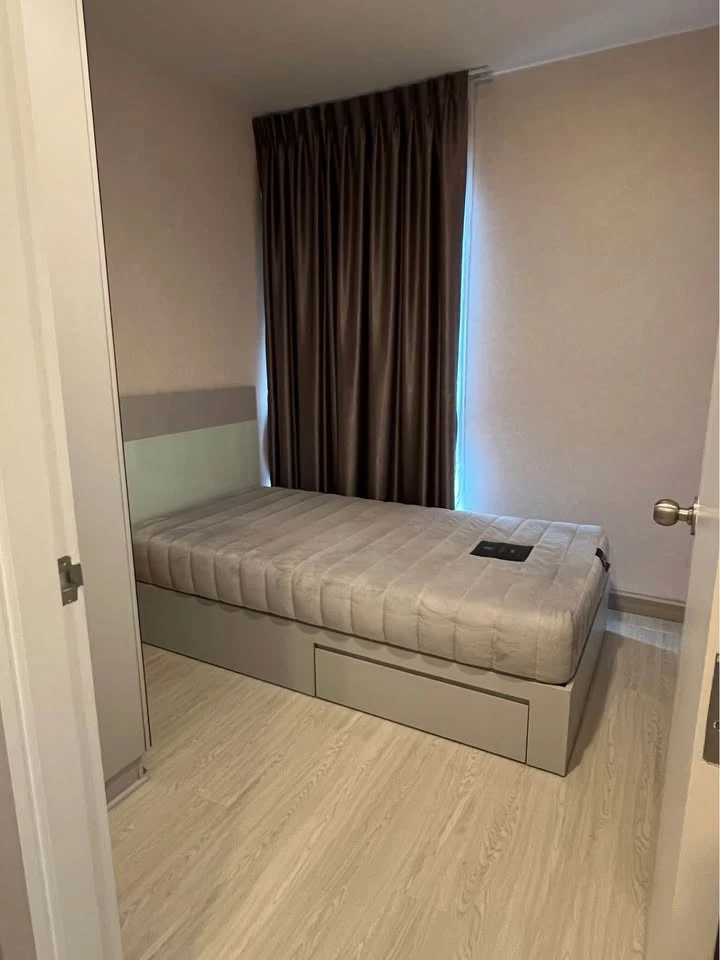 For sale: Centric Ratchada-Huai Khwang, good location, large corner room, no noise from the next room, book now, don't hesitate.