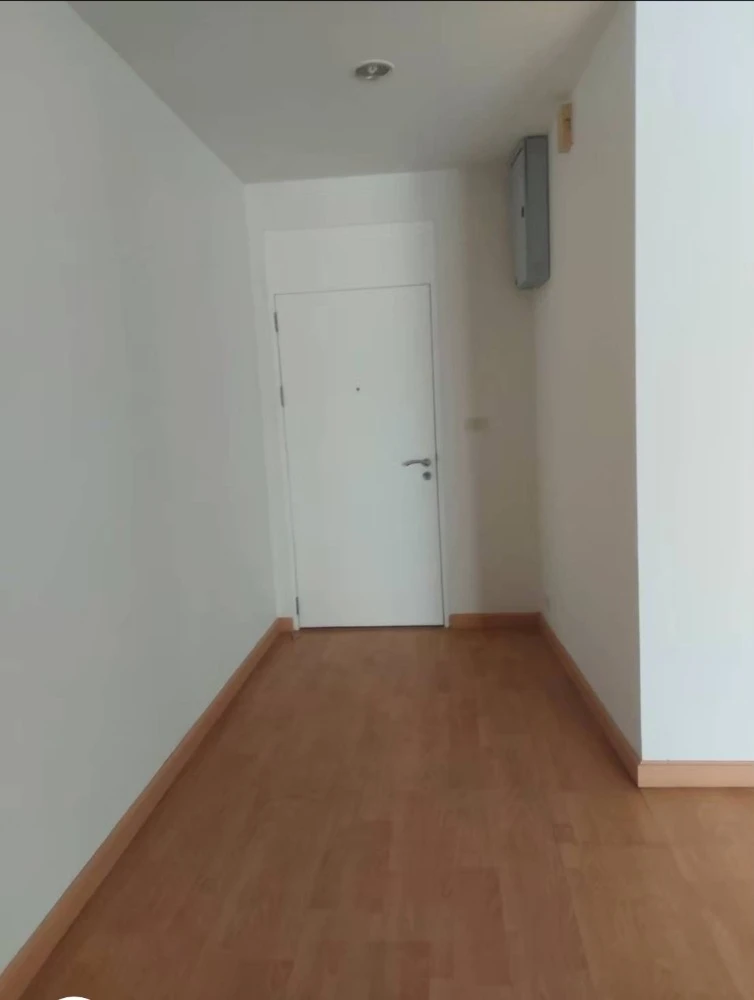 For sale: Saint Louis Grand Terrace, 15th floor, empty room, airy, spacious, comfortable, reserve now, don't miss out.