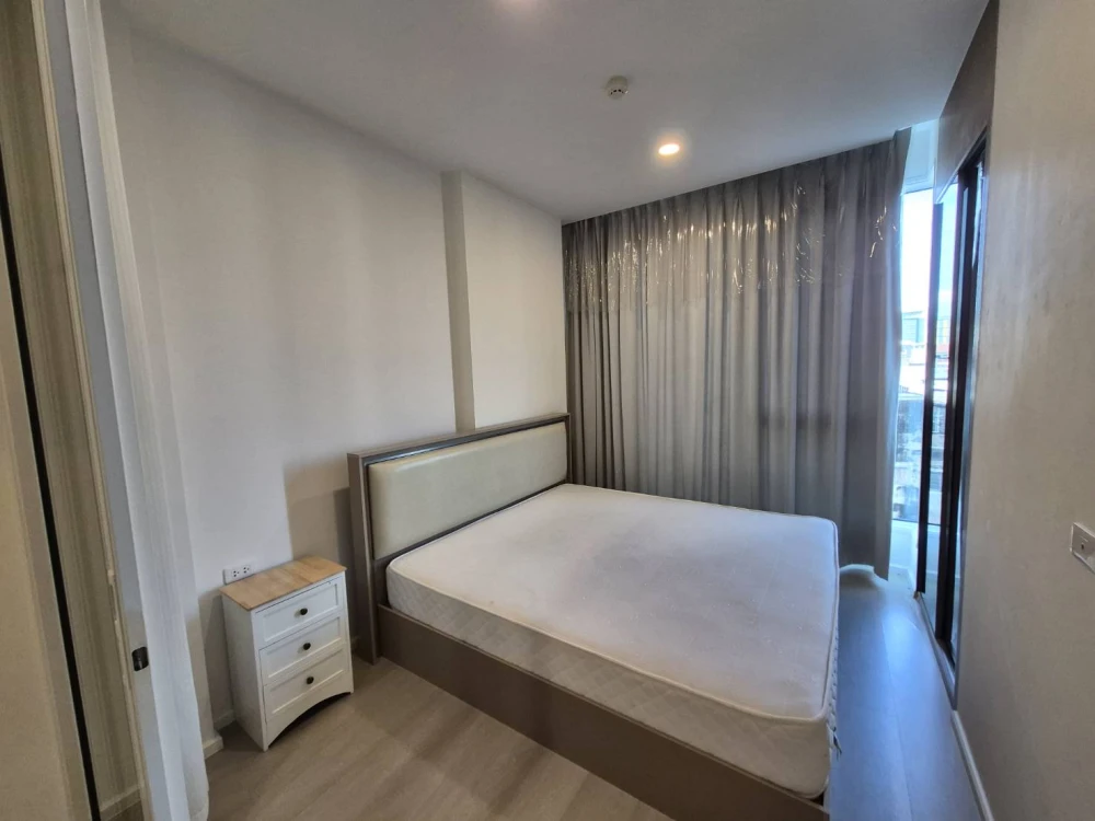For sale De Lapis Charan 81, garden view, partitioned room, complete amenities, good price like this, must book now. images