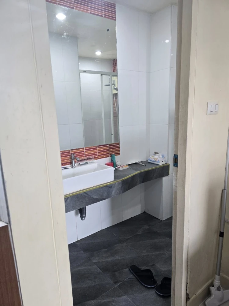 For sale: The Green Condo 2, 2 bedrooms, 1 bathroom, fully furnished, ready to move in.