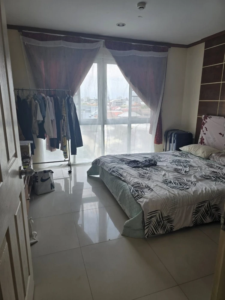 For sale: The Green Condo 2, 2 bedrooms, 1 bathroom, fully furnished, ready to move in.