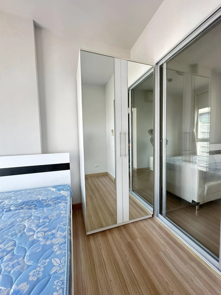 For sale: The Kit Lam Luk Ka Khlong 2 (Phase 1), beautiful room, beautiful view, corner room, next to fire escape, ready to move in, live there and ge