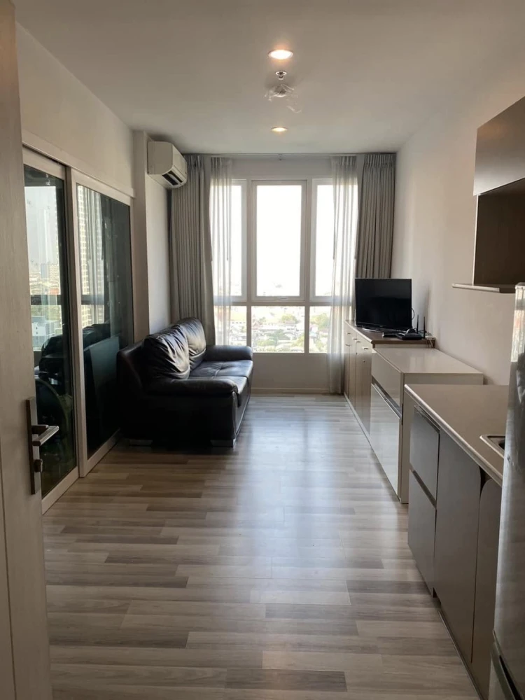 For sale: The Key Sathorn Ratchapruek, room is not hot, quiet, shady garden, fully-fledged common area, hurry and book now.