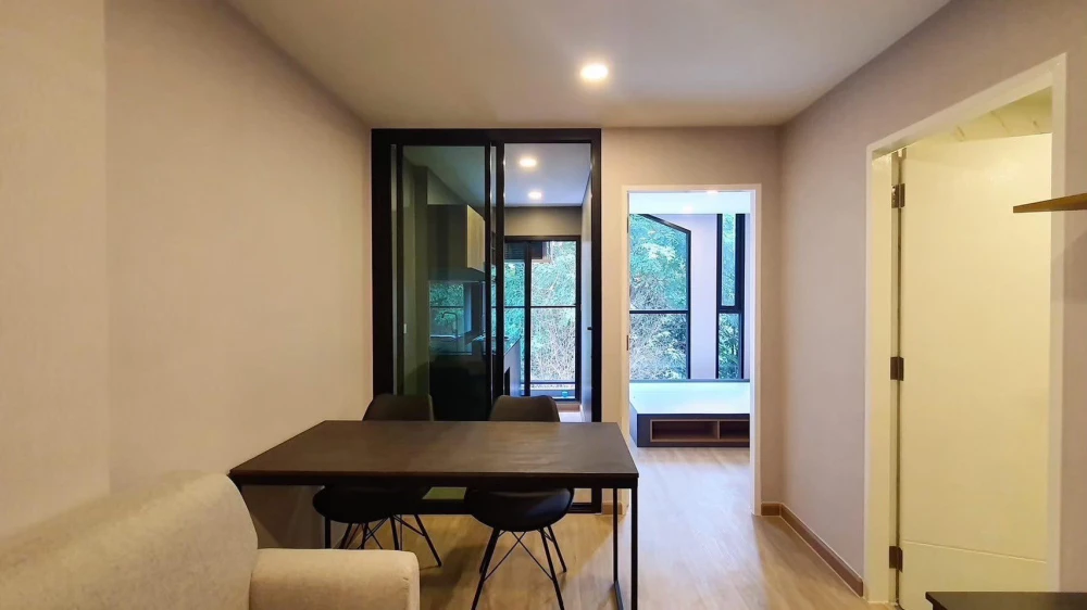 For sale: The Coopers Sukhumvit 64, 2nd floor, next to the common area, very convenient, fully furnished, ready to move in