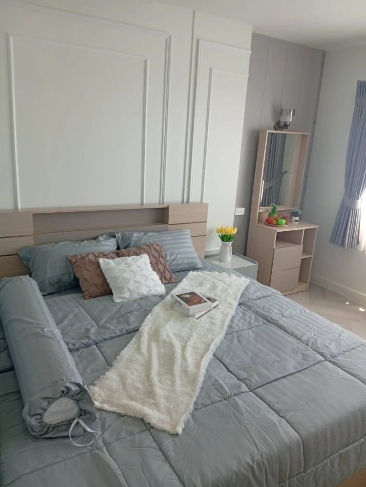 Urgent sale!! The Seasons Srinakarin, 5th floor, Building A, a condo in a good location, ready to move in. You will regret not booking!!