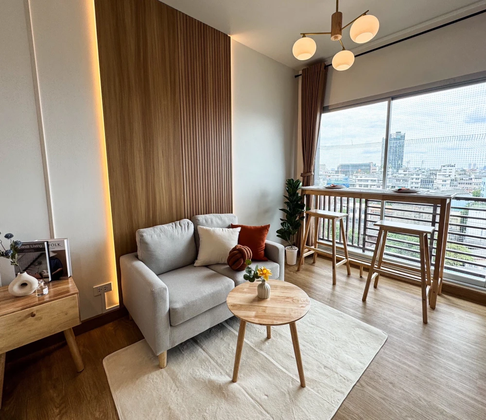 For sale: The Seed Sathorn-Taksin, beautiful open view / kitchen and balcony, separate, well-decorated, comfortable to live in. Book now!