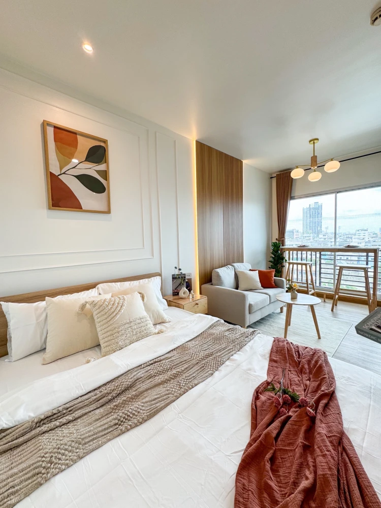For sale: The Seed Sathorn-Taksin, beautiful open view / kitchen and balcony, separate, well-decorated, comfortable to live in. Book now!