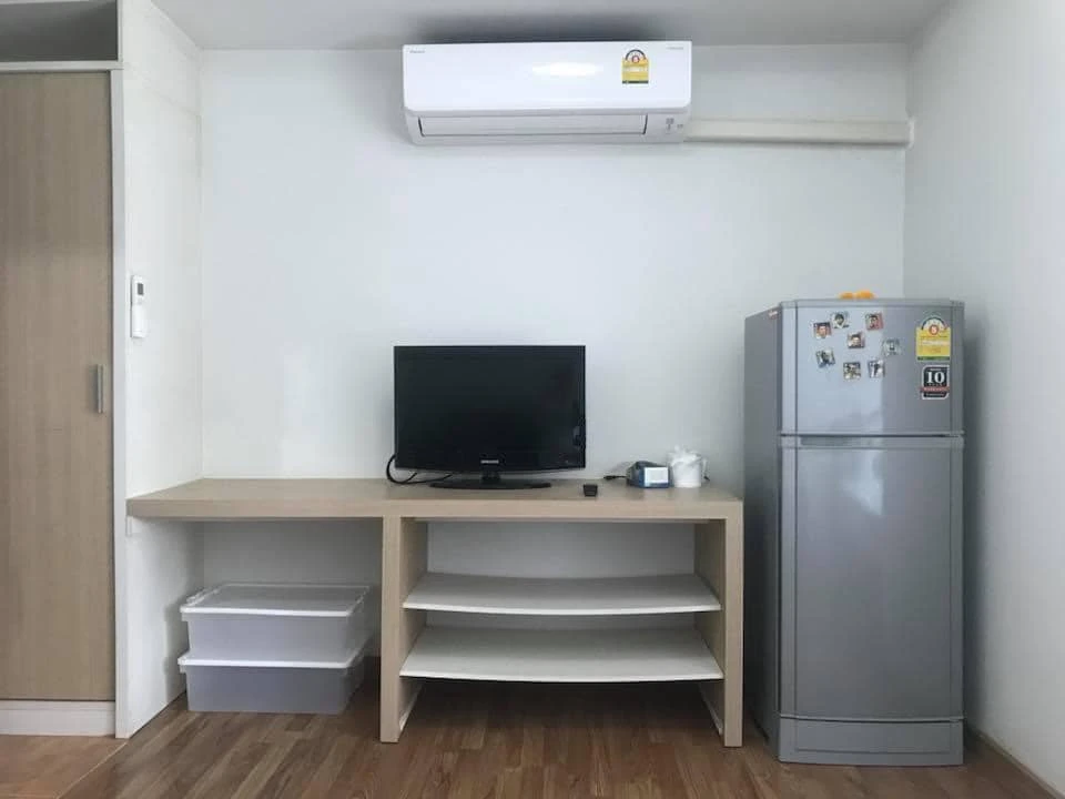 For sale: The Seed Sathorn-Taksin, Studio room, 2nd floor, fully furnished and electric appliances, ready to move in.