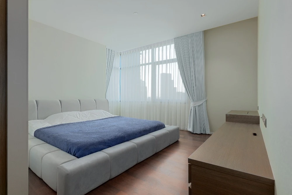 For sale: The Diplomat 39, very private corner unit, auspicious house number, brings wealth to residents, very attractive for booking.