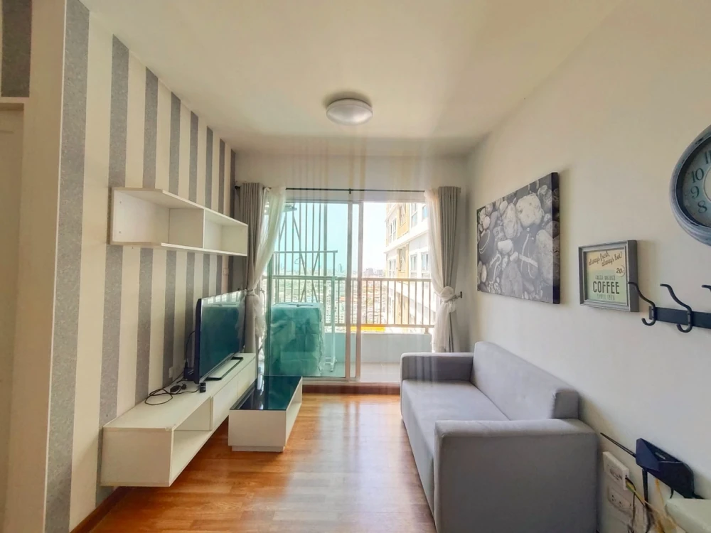 For sale: The Trust Condo Pattaya South (Pattaya South), 20th floor, city view & some sea view, room is not hot, windy, good ventilation, book now