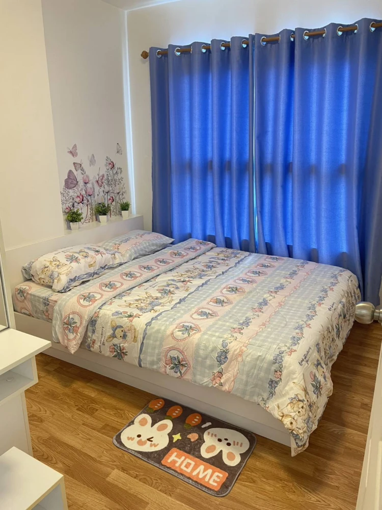 For sale: The Trust Condo Pattaya South (South Pattaya), convenient transportation, room is on the poolside side of the condo, hurry and book!!
