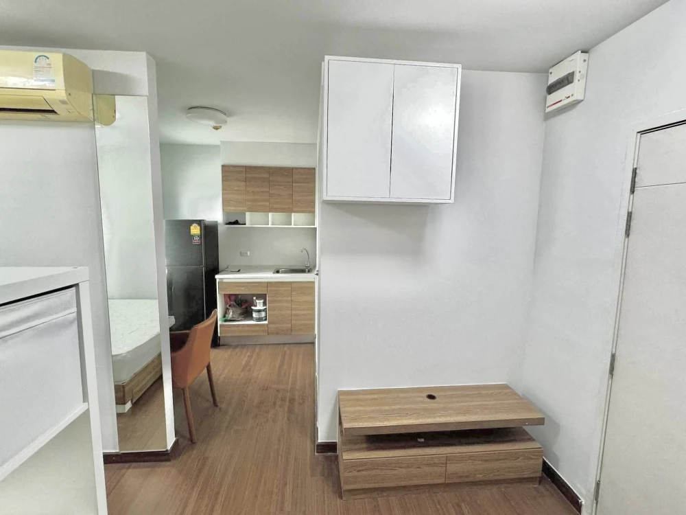 For sale: The Trust Condo Amata - Chonburi, 8th floor, next to Ninja Market, Amata, Chonburi. Fully furnished. Book now!