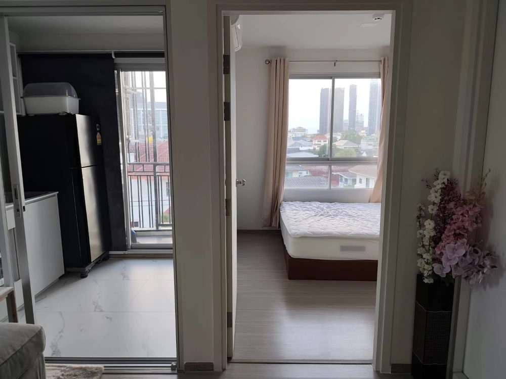 For sale: The Tree Lat Phrao 15, 5th floor, corner room, private zone, best zone in the building, no one walking past, if you're slow you'll definitel