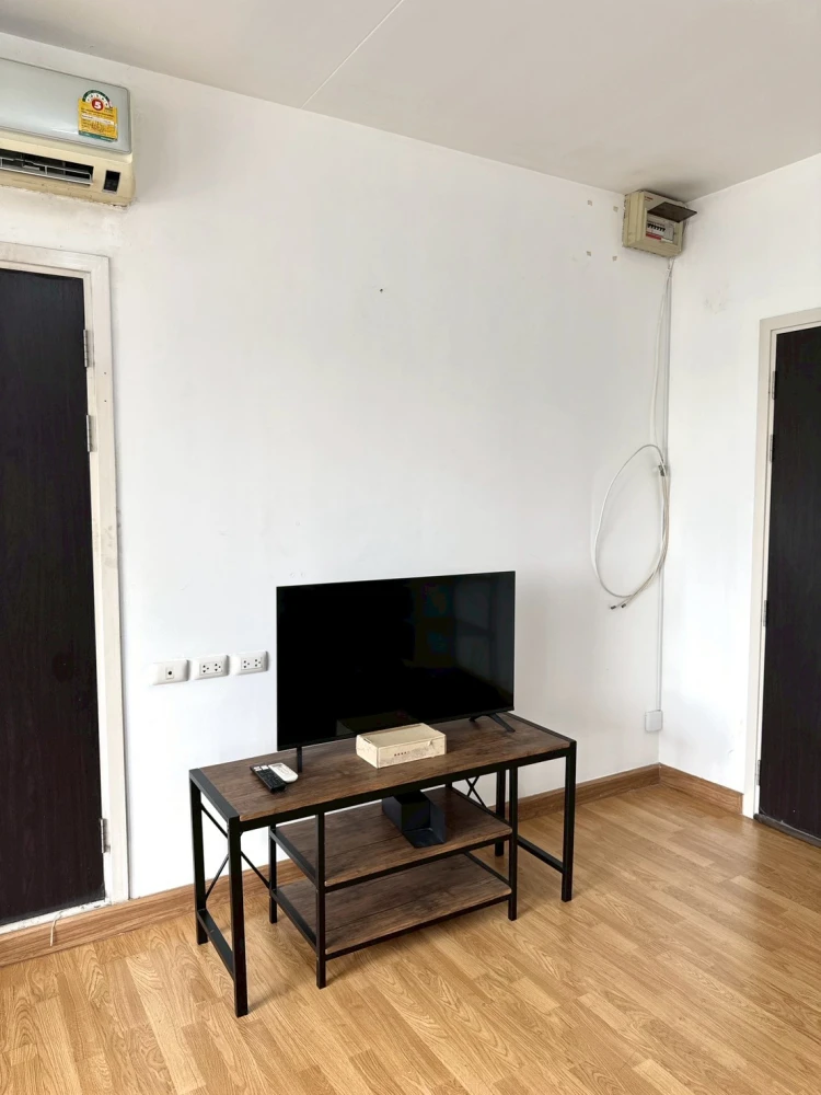 For sale: The Tree Lat Phrao Wang Hin, studio room, no buildings blocking it, clear view, comfortable for the eyes, good price, reserve now.