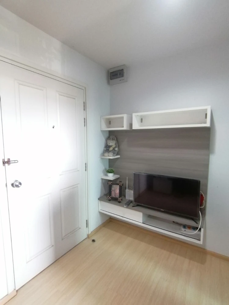 For sale: The Prop Condo Chaengwattana 12, 12 rooms, good condition, good location, not exposed to full sun, beautiful view overlooking the swimming p