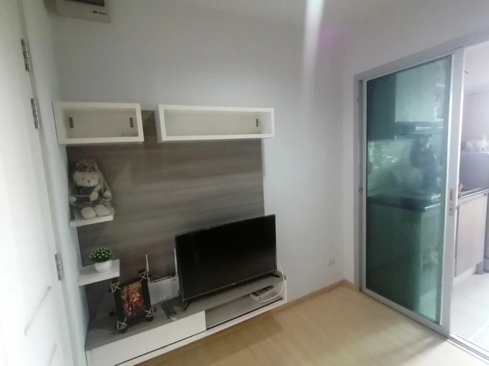 For sale: The Prop Condo Chaengwattana 12, 12 rooms, good condition, good location, not exposed to full sun, beautiful view overlooking the swimming p