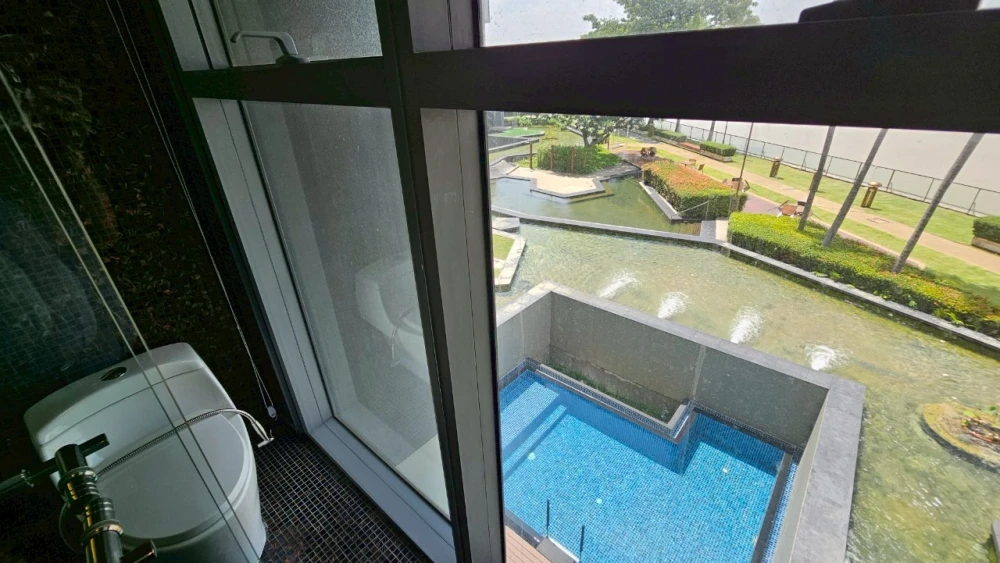 For sale: The Pano Rama 3, a luxury island villa on the Chao Phraya River, spacious area, single-family home feel, with a private swimming pool.