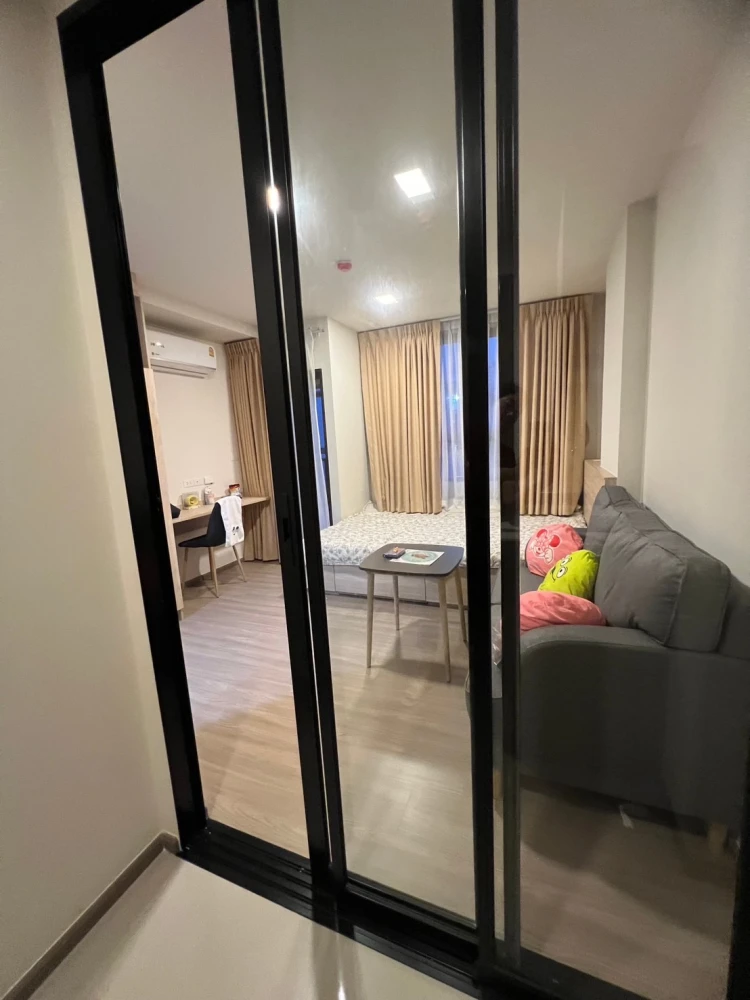 For sale: The Move Ram 22, 4th floor, comes with complete furniture and electrical appliances. If interested, hurry and reserve now. Don't wait.