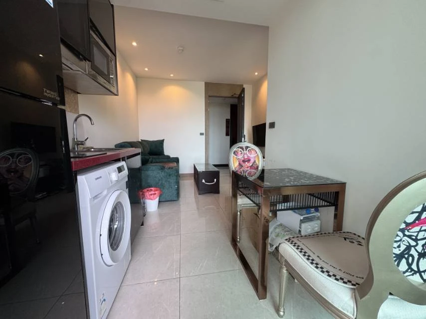 For sale: The Riviera Ocean Drive (Jomtien), 10th floor, sea view, Jomtien, fully furnished, stylishly decorated, interested, reserve now.