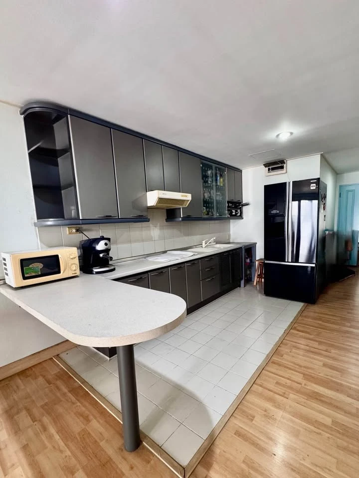 For sale: The Waterford Park Rama 4, ready to move in, spacious and comfortable, fully furnished, reserve now+++