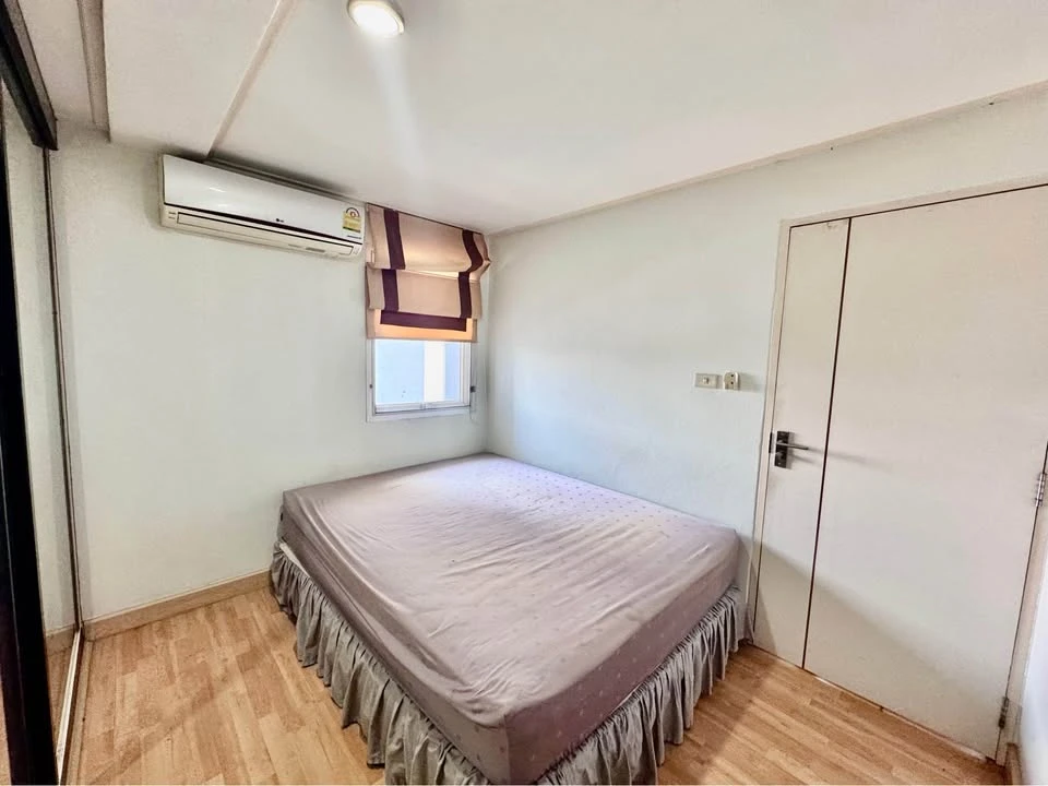 For sale: The Waterford Park Rama 4, ready to move in, spacious and comfortable, fully furnished, reserve now+++