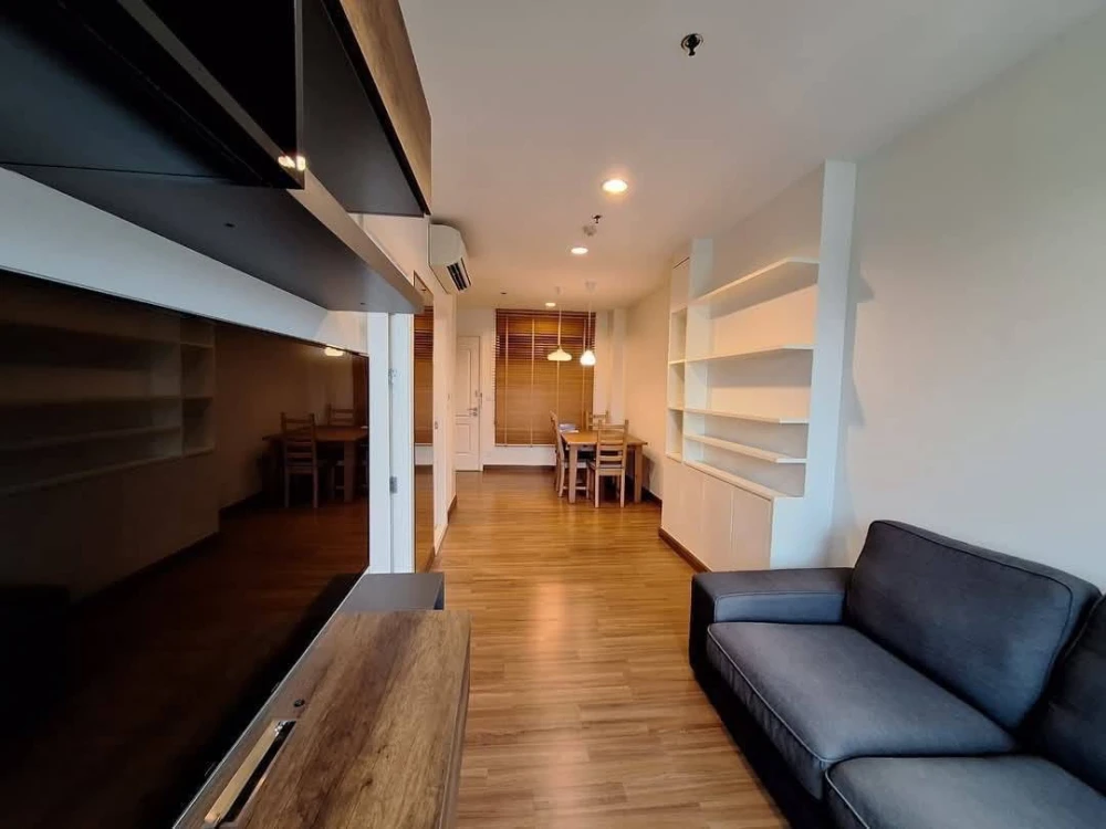 ขายเดอะเครสท์พหลโยธิน 11 ห้องชั้นสูง พร้อมด้วยเฟอร์ครบจองเลย+++