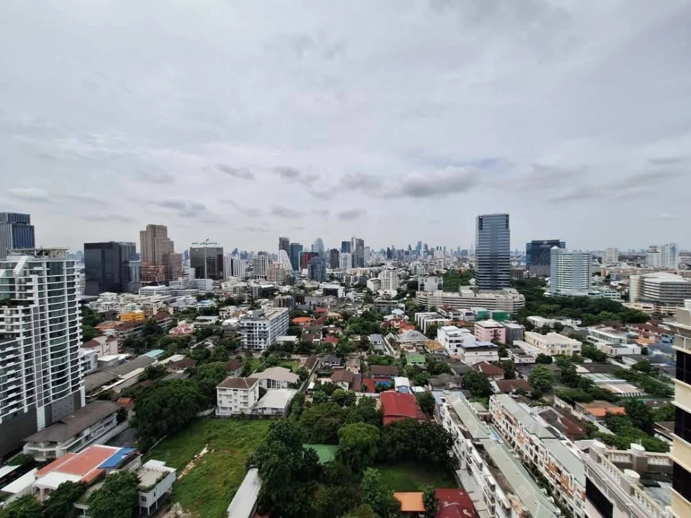 ขายเดอะเครสท์พหลโยธิน 11 ห้องชั้นสูง พร้อมด้วยเฟอร์ครบจองเลย+++