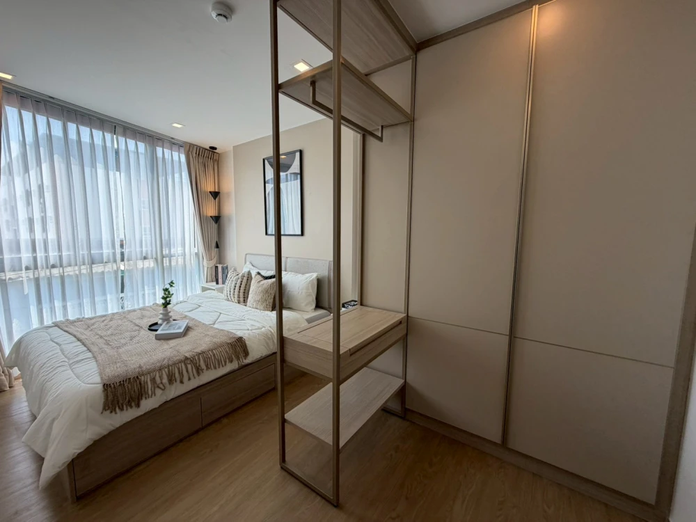 For sale: The Nest Sukhumvit 71. Fully furnished with appliances. Beautifully decorated as shown in the pictures. Ready to move in.