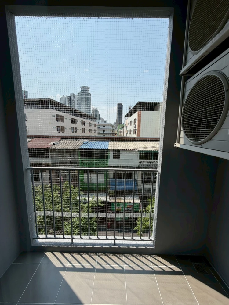 For sale: The Nest Sukhumvit 71. Fully furnished with appliances. Beautifully decorated as shown in the pictures. Ready to move in.