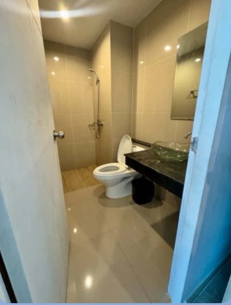 For sale: The Grand Jomtien, 10th floor, separate bedroom, fully furnished, don't miss out!