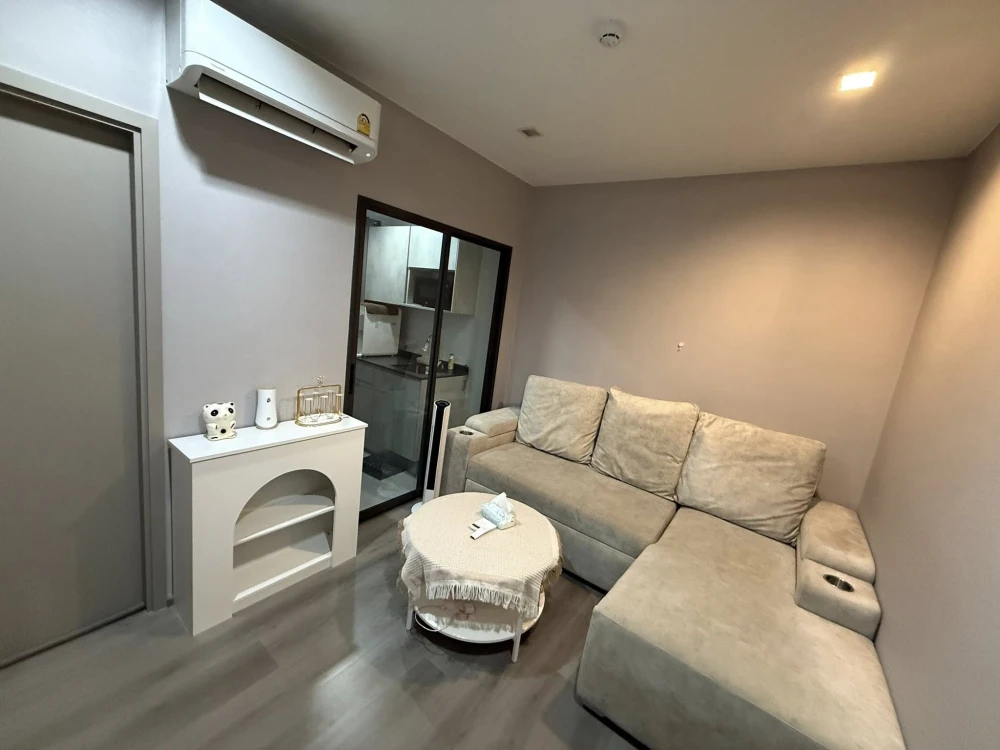 For sale: The Politan Aqua Condo on the banks of the Chao Phraya River. Balcony in the bedroom and kitchen offers a stunning river view. Don't miss ou