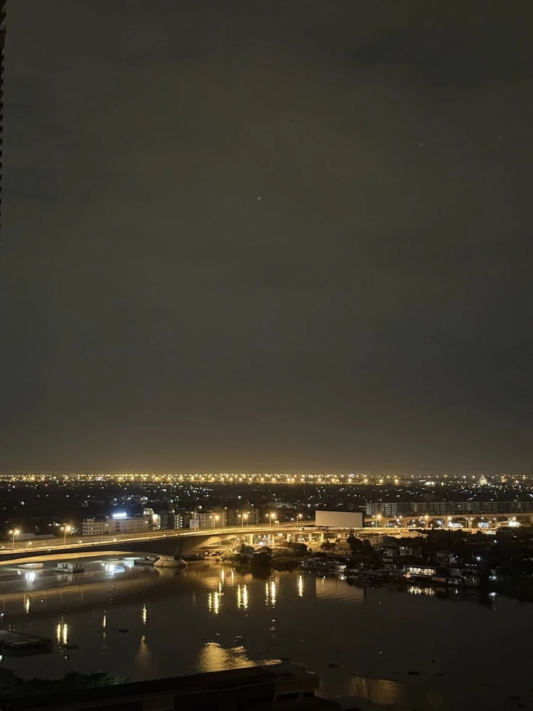 For sale: The Politan Aqua Condo on the banks of the Chao Phraya River. Balcony in the bedroom and kitchen offers a stunning river view. Don't miss ou