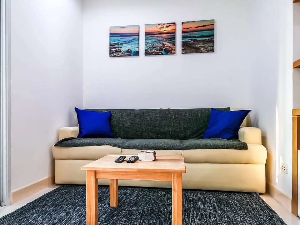For sale: The Private at Suthisan, 8th floor, highest floor, beautiful city view, full of facilities. You will regret it if you miss it.