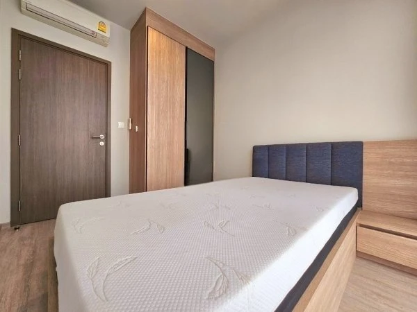 For sale: The Line Wong Sawang, corner room, 2 bedrooms, fully furnished, stunning view, ready to move in.