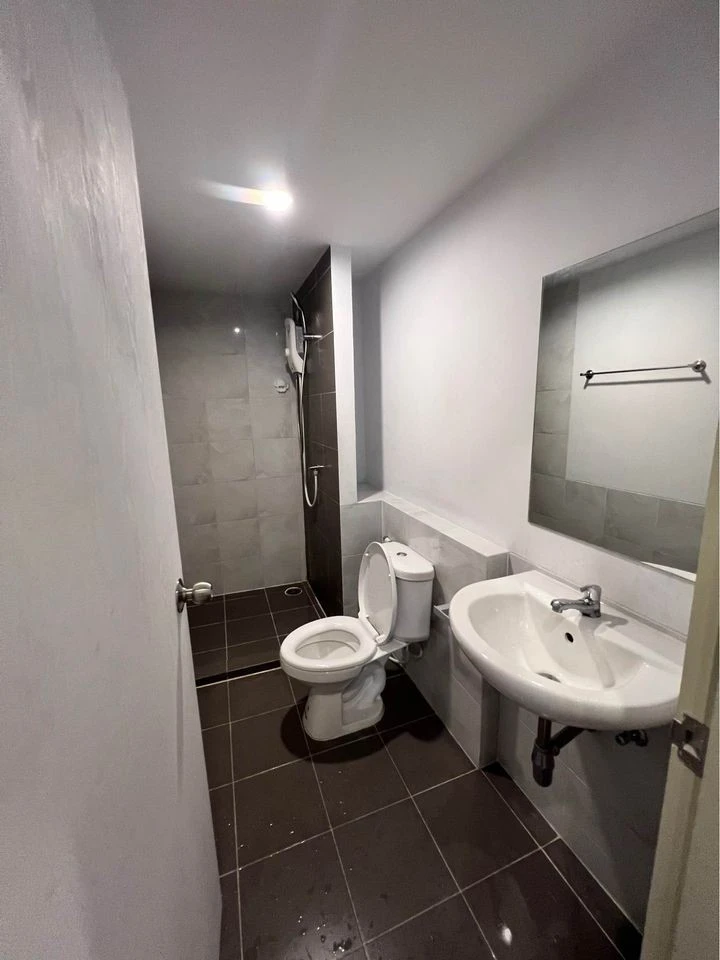 For sale: The Kit Rangsit-Tiwanon, Building A, 7th floor, fully furnished room, nice to live in, reserve now, don't miss out, hurry!