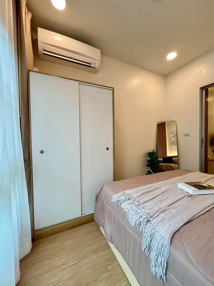 For sale: The Kit Sukhumvit 113, 1st floor, Building A, very shady garden view, beautifully decorated, very livable, just bring your own luggage and y